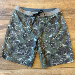 Rip Curl Board Shorts Men’s‎ Size 36